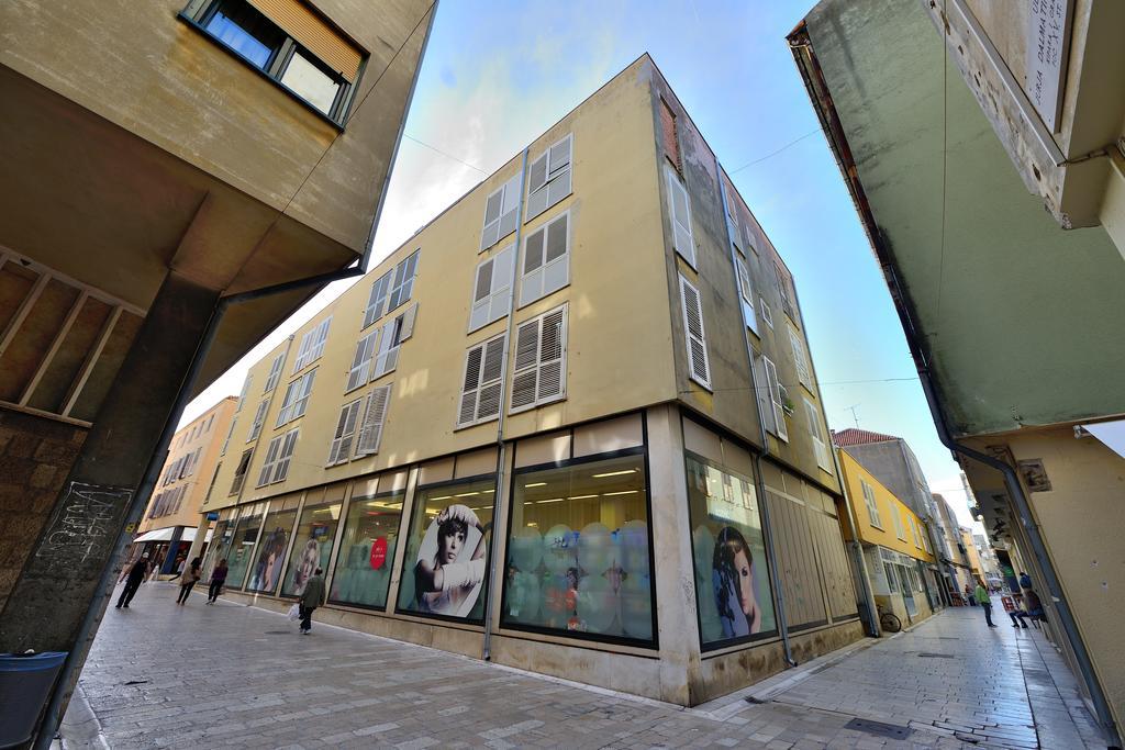 زادار Apartment Kalelarga الغرفة الصورة