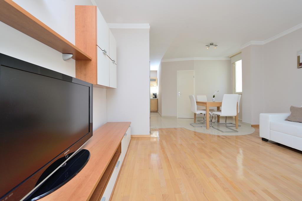 زادار Apartment Kalelarga الغرفة الصورة