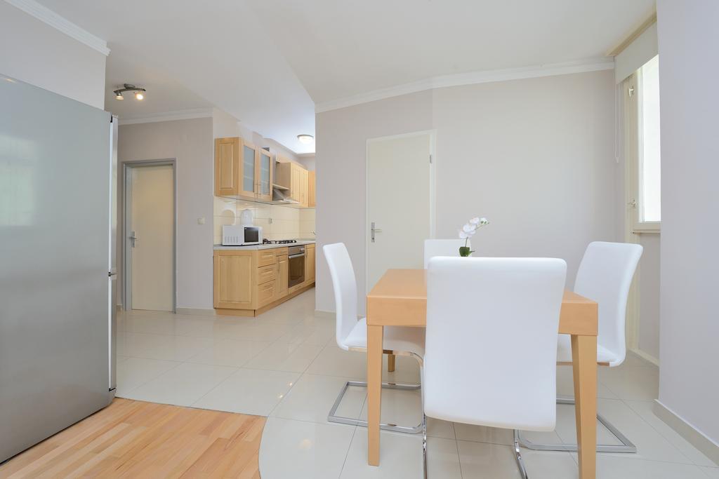 زادار Apartment Kalelarga الغرفة الصورة