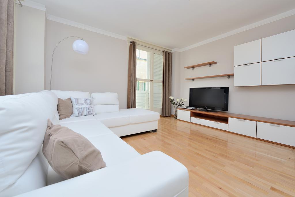 زادار Apartment Kalelarga الغرفة الصورة